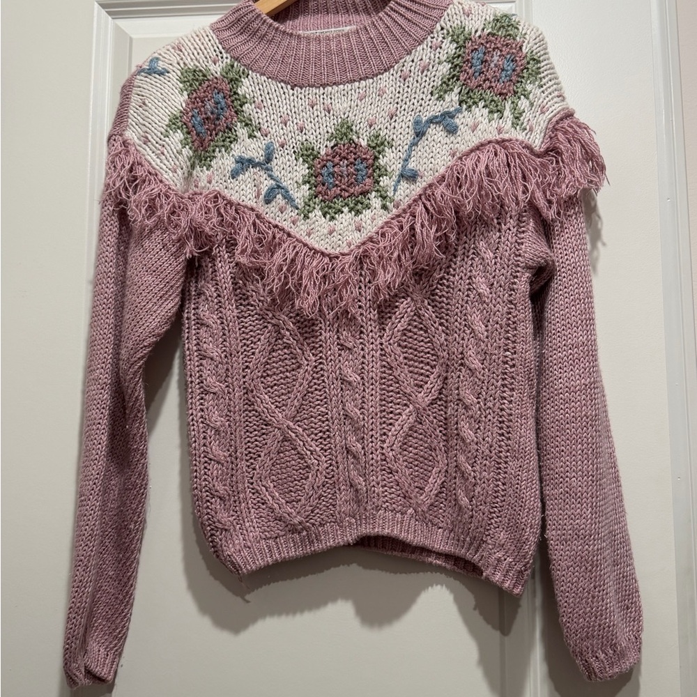Vintage Needles & Yarn Cable Knit Sweater with Fringe Detail‎ Medium Granny Core